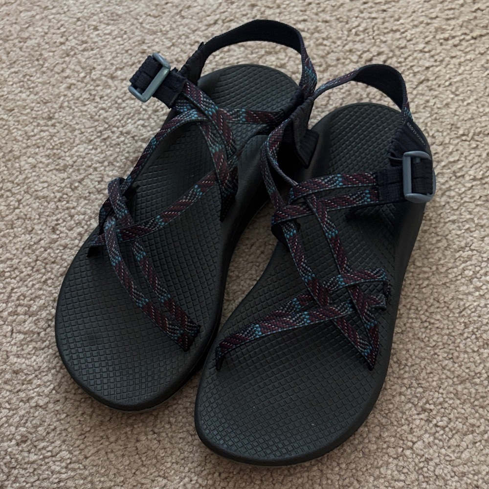 Chaco Black and Multicolor Strappy Sandals size W 9